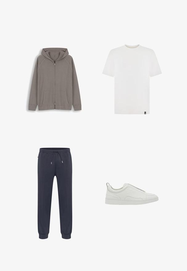 Lichtbruine hoodie met ritssluiting, met voorzakken en lange mouwen, afgebeeld tegen een witte achtergrond.; Effen wit T-shirt met korte mouwen en een ronde hals, voorzien van een klein zwart label aan de onderzoom.; Donkerblauwe joggingbroek met elastische tailleband, verstelbaar trekkoord, zijzakken en aansluitende boorden. Gemaakt van zacht, lichtgewicht materiaal.; Witte lage sneaker met instapmodel, gevoerde kraag en treklipje bij de hiel, met een dikke rubberen zool en glad leren bovenwerk.