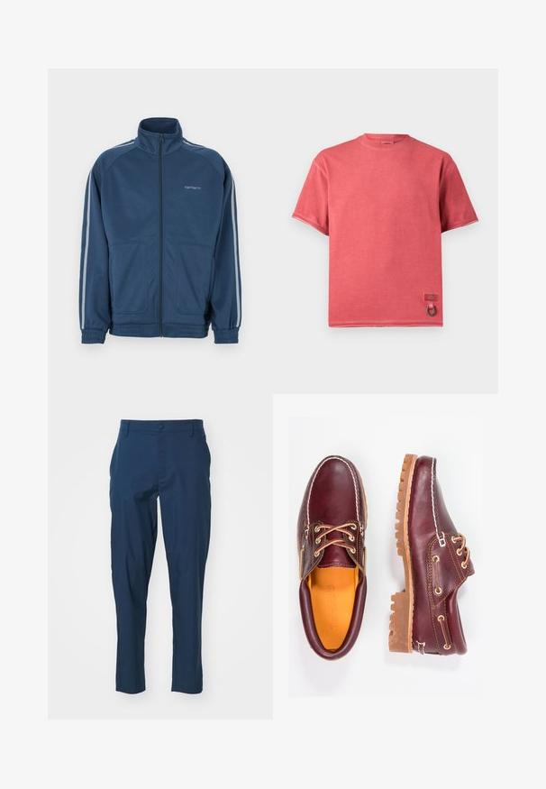 Dunkelblaue Jacke mit Reißverschluss und hohem Kragen. Mit hellgrauen Streifen entlang der Ärmel, zwei Fronttaschen und elastischen Bündchen.; Kurzärmeliges, ausgeblichenes rotes T-Shirt mit Rundhalsausschnitt, kleinem Markenpatch und Metallringsdetail nahe dem unteren Saum.; Marineblaue Hose aus glattem Stoff, körpernahe Passform, mit Fronttaschen und einem knöpfbaren Verschluss an der Taille. Keine sichtbaren Muster.; Bordeauxfarbene Lederschuhe mit braunen Gummisohlen, runder Zehenform, weißen Nähten und goldenen Ösen. Das Innenfutter weist eine gelbe Beschichtung auf.
