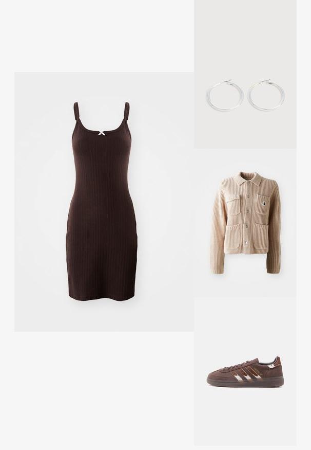 Chaqueta de punto acanalado beige con cuello con solapas, dos bolsillos en el pecho y botones plateados. Presenta un tejido texturizado y un parche con el logotipo en el bolsillo.; Vestido marrón con relieve y tirantes finos, adornado con un lazo blanco en el escote. El diseño tiene una silueta ajustada y un dobladillo a la altura de la rodilla.; Zapatilla Adidas de ante marrón con rayas blancas y marrón más oscuro, suela de perfil bajo y texto dorado "Spezial" en el lateral.; Pareja de pendientes de aro plateados brillantes con cierres de alambre delgado, mostrados sobre un fondo gris claro.