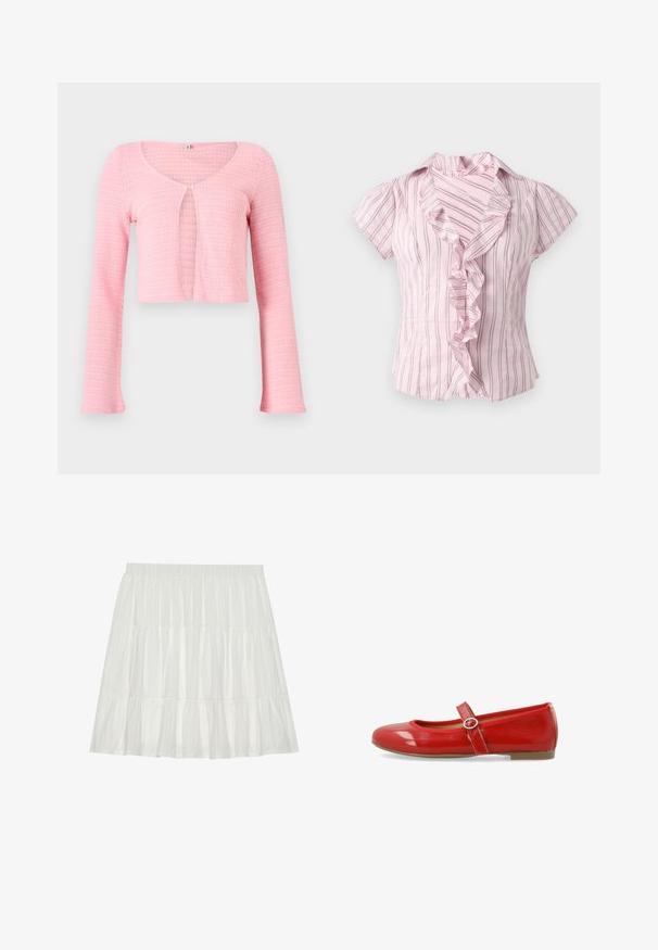 Lyserød cropped strikket cardigan med lange ærmer, rund halsudskæring og enkelt knaplukning ved brystet.; Rosa bluse med korte ærmer med lodrette mørke striber og en rynket frontkrave, vist på hvid baggrund.; Hvid, lagdelt nederdel med en tekstureret overflade. Har en elastisk talje og lagdelte flæser, der skaber en svajende silhuet.; Røde lakerede flade sko med rund tå, en dekorativ rem med en cirkulær spænde og en glat, blank overflade.