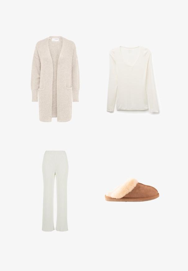 Lang beige åben cardigan med lange ærmer og to forlommer, blødt tekstureret strikstof.; Hvid V-hals skjorte med lange ærmer, slim fit, lagt fladt på en hvid baggrund.; Cremefarvede ribstrikkede bukser med flared design. Har en bred elastisk talje og lodrette striber for ekstra tekstur.; Brun ruskindstøfler med cremehvidt, blødt foer og kant, flad sål, designet til indendørs komfort og varme.