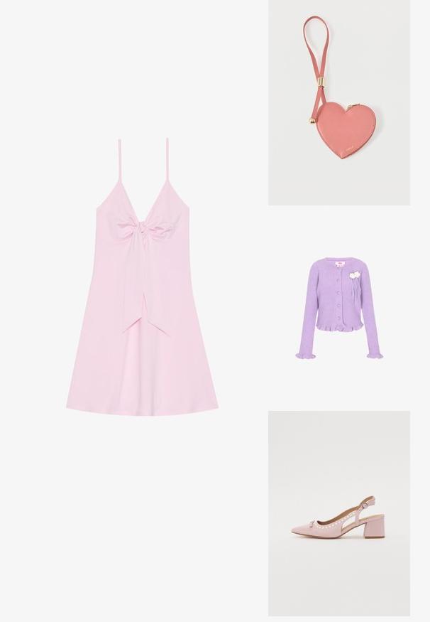 Cárdigan de punto acanalado lila con botones en forma de corazón, puños y dobladillo con volantes, y dos decoraciones florales blancas en el pecho.; Vestido rosa sin mangas con un detalle de nudo en el frente y falda acampanada. Fabricado con un tejido suave de textura lisa. Tirantes finos ajustables.; Tacón slingback rosa con punta puntiaguda, parte superior de tela, recortes redondeados, detalles de perlas y tacón grueso. Cuenta con un detalle de hebilla lateral.; Monedero de cuero rosa en forma de corazón con correa para la muñeca y cremallera dorada, con la marca "Furla" en pequeño texto dorado.
