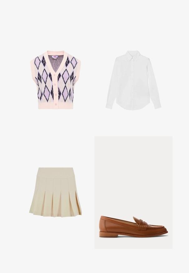 Mouwloos roze gebreid vest met knopen aan de voorkant en zwart-lavendel argyle ruitpatroon.; Witte langemouwen blouse van gladde stof. Kenmerkt zich door een klassieke kraag, afgeronde zoom en knoopmanchetten. Geen zichtbare patronen.; Beige geplisseerde rok met een aangesloten tailleband, gemaakt van een gladde stof. Kenmerkt zich door meerdere verticale plooien en een rechte zoom.; Bruine leren loafer met lage houten hak, klassieke pennyriem en gestikte details langs de neus en zijkanten.