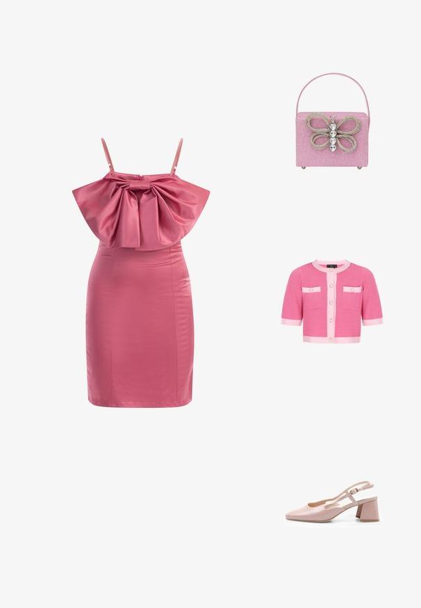 Roze gebreid kort mouws vest met parelknopen, twee voorzakken en lichtroze afwerking aan de mouwen, zoom en halslijn.; Roze satijnen jurk met een geraffineerde, gestructureerde bustier en verstelbare bandjes. Strak aansluitend met een gladde textuur en een rechte zoom.; Roze gepatineerde leren slingback schoen met een vierkante neus, verstelbare strap en blokhak. Glad oppervlak en minimalistisch ontwerp.; Roze glitterhandtas met een vlinderontwerp van rhinestones, met een gestructureerde vorm en een enkele handgreep aan de bovenkant.