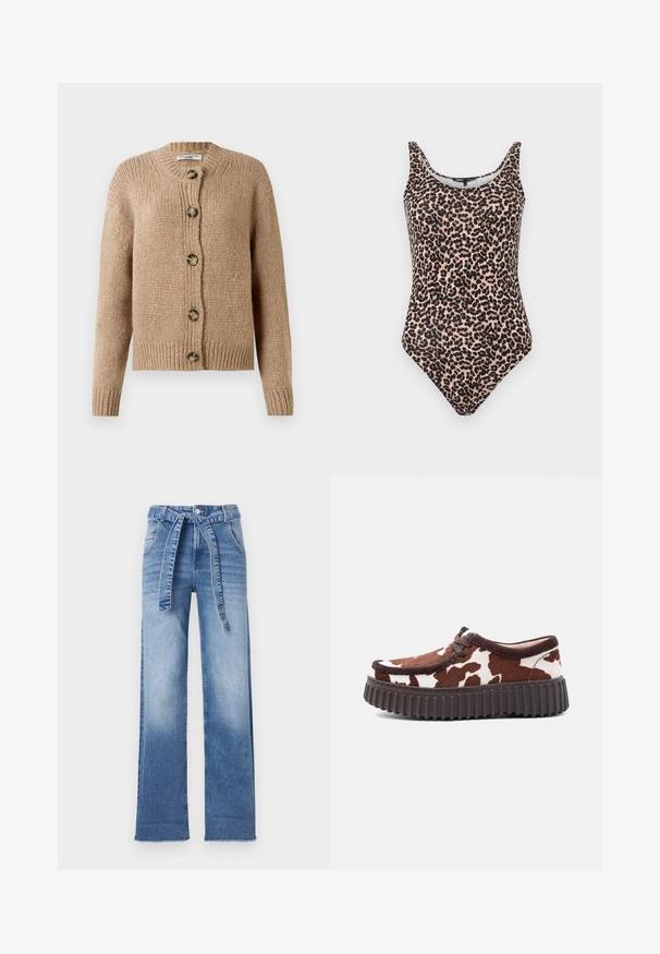 Beige chunky strikket cardigan med lange ærmer, ribbede manchetter og kant, samt fem store brune knapper foran.; Leopardprint éndeltøj i nuancer af beige og sort. Har en scoop neck, tank-stropper og et højt skåret bendesign. Glat stoftekstur.; Lysblå denimbukser med høj talje og vidde ben, med en bælte i taljen og et falmet vaskedesign.; Brun- og hvid ko-mønstret sko med tyk mørkebrun rilled sål og matchende brune snørebånd på en ensfarvet baggrund.