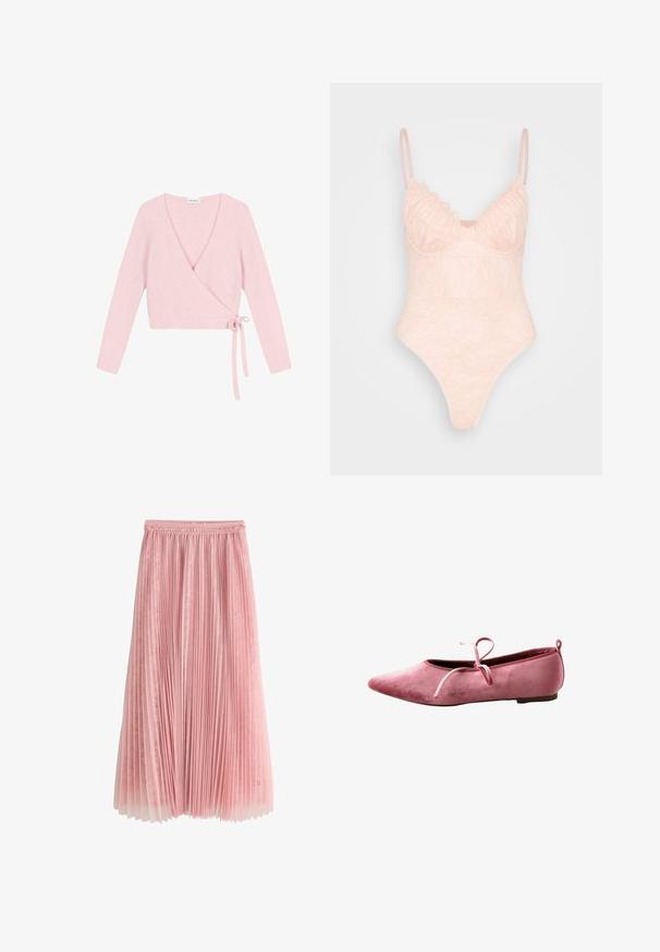 Indpakket sweater i blødt, lyserødt materiale. Har lange ærmer, dyb V-hals og bindelukning på siden. Teksturet har en fuzzy finish.; IN THE STYLE LINGERIE BODYSUIT - Top - rosé; Rosa plisseret midi-nederdel med et lag af blonder under og en rynket talje, vist på en hvid baggrund.; Lyserød fløjl balletflat med spids tå, tynd sål og bundet sløjfe på toppen.