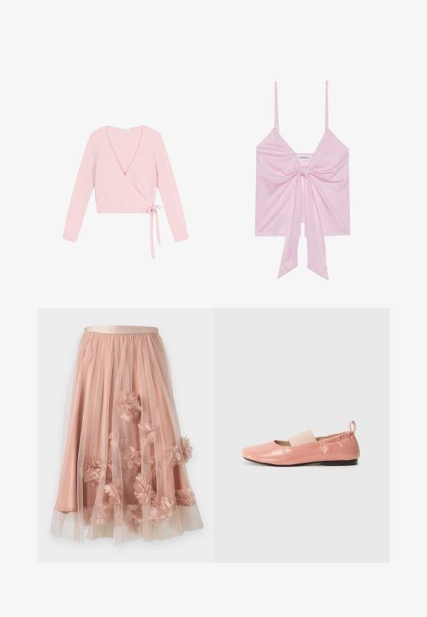 Pull enroulé en matériau doux et léger rose pâle. Présente des manches longues, un décolleté en V profond et une fermeture à nouer sur le côté. Texturé avec une finition duveteuse.; Top sans manches rose avec un détail de nœud à l'avant, doté de fines bretelles et d'une texture douce et lisse. Design décontracté avec une coupe légèrement ample.; Jupe en tulle rose pâle avec une ceinture en satin. Comprend plusieurs couches de tissu transparent et des appliqués floraux en trois dimensions sur toute la surface.; Ballerines synthétiques roses avec une texture brillante, un bout carré et une bande élastique douce sur le cou-de-pied. Semelle en caoutchouc noire et tirette à l'arrière.