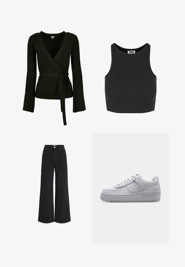 Sort ribbet indpakningsbluse med dyb V-udskæring, lange klokkeærmer og et bindebånd i taljen. Glat tekstur, tætsiddende design.; Sort ribbet crop top med ærmeløst design. Har en rund halsudskæring og en glat tekstur. Etiketten er synlig indeni halsudskæringen.; Breddebenede sorte denimjeans med fem lomme-design, høj talje og knaplukning. Har diskret syninger og en ren finish.; Grå Nike Air Force 1 sneakers med perforeret tå, glat læderoverdel, tyk sål og præget 'AIR' detalje på hælen.