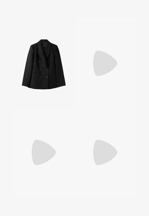 Sort dobbeltrettet blazer med seks knapper, notch krave og to forlommer, vist på hvid baggrund.; Sort kortærmet t-shirt med høj krave og lynlås bagpå. Fremstillet af et glat stof med et minimalistisk design og uden synlige mønstre.; Sorte skræddersyede bukser med lige ben-design, der har dobbelte folder, en glat tekstur og diskrete forreste sømdetaljer.; Sort læder slip-on loafer med rundet tå, syning langs fronten og lav flad hæl, vist fra siden.