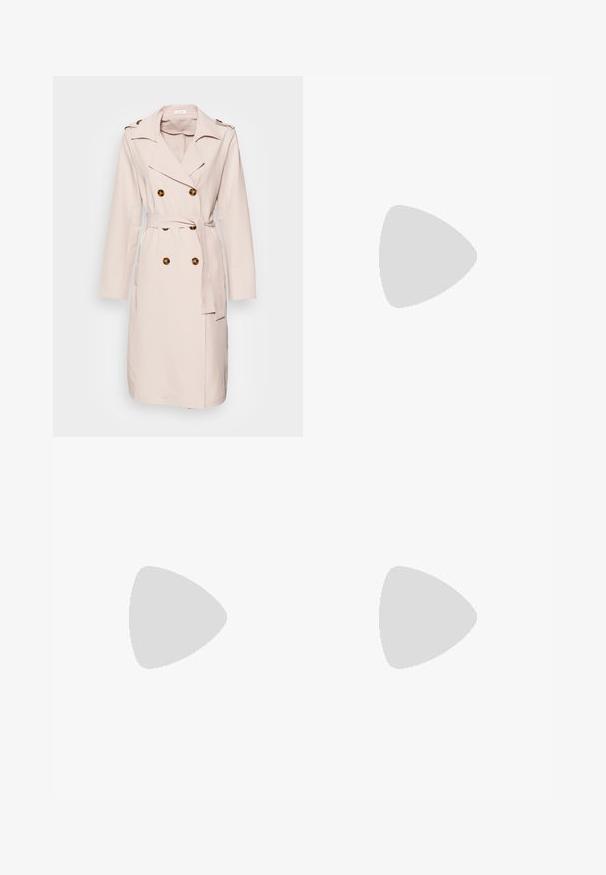 Trinchera beige hecha de tela suave, con un diseño de doble botonadura, grandes botones y cintura ceñida. Mangas largas y cuello de solapa.; TOM TAILOR DRESS WITH FLOUNCE - Vestido informal - white; Sandalia de cuero plateado con dos hebillas ajustables, plantilla de corcho y suela de goma negra texturizada. Diseño de punta abierta con bordes suaves.; Gafas de sol redondas con lentes de gradiente marrón, una montura de acetato carey y acentos de metal dorado en el puente y las patillas.