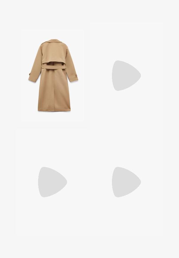 Tan trenchcoat med en kortet design, lange ærmer og en bæltemidje. Har en klassisk krave og knapmanchetter. Glat tekstur.; Langærmet stribet skjorte lavet af blødt stof, med marineblå og hvide vandrette striber, rund halsudskæring og en slim-fit design.; Sorte skræddersyede ankelkorte bukser med sidelommer og let tilspidset ben, vist fladt på en hvid baggrund.; Sorte læder balletflade med rund tå, glat overflade og en let elastisk kant for komfort. Gummisål for godt greb.