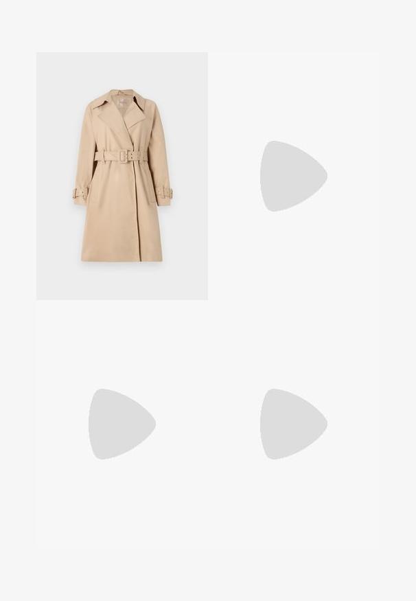 Abrigo trench de color beige, hecho de una tela suave, con una cintura ceñida por un cinturón, solapas anchas y puños abotonados. Incluye dos bolsillos frontales.; Vestido camisero de corduroy mostaza con mangas largas, botonera frontal, dos bolsillos en el pecho, cintura ajustada con cinturón y textura de canalé vertical.; Botas negras de media caña con textura brillante de patrón de cocodrilo, punta afilada y tacón cónico. Material sintético liso.; Bolso de hombro de charol negro con correa delgada, logotipo triangular de Guess en el frente y cierre superior con cremallera.