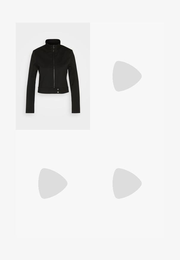 Diesel G-GAURI - Veste légère - black; Débardeur sans manches noir en coton doux, avec un logo en relief subtil au centre et une étiquette de marque rouge dans le col.; Jean en denim bleu clair évasé avec une taille haute, décoloration subtile aux cuisses, deux poches avant et une fermeture à bouton à la taille.; Des baskets noires avec des éclats dorés, une surface texturée et une semelle noire épaisse. Associées à un pantalon de survêtement brun, montrant un design ajusté.