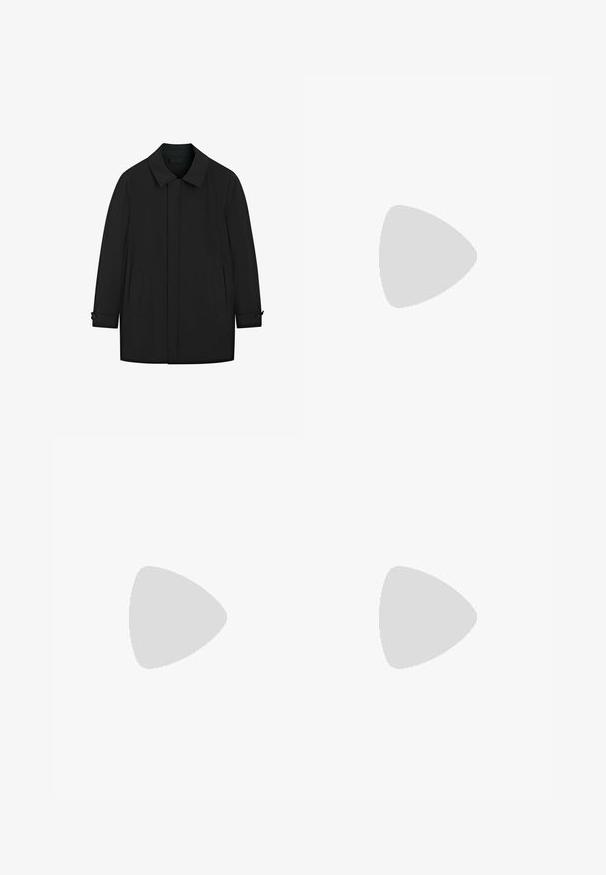 Sort mellemlang frakke med klassisk krave, skjulte knapper foran, to sidelommer og knapmanchetter på lange ærmer.; Plain hvid T-shirt med korte ærmer og rund hals med løs pasform, vist mod en hvid baggrund.; Sorte lige ben jeans lavet af denim, der har en knaplukning i taljen, fem lommer og et minimalistisk design uden synlige mønstre.; Sort læderloafer med en kraftig gummisål og klassiske penny-strap detaljer, vist fra ydersiden.