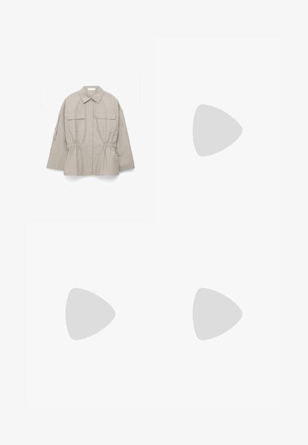 Chaqueta beige de manga larga con cuello puntiagudo, dos bolsillos delanteros con solapa, cintura fruncida y detalle de botón en la manga, colocada en posición plana sobre fondo blanco.; Sudadera con capucha beige con bolsillo frontal, puños acanalados y capucha con cordón. Texto "PECADOR PGDR" impreso en el área del bolsillo.; Pantalones cargo beige ligeros, con cintura elástica, cierre con cordón, detalles de bolsillos de malla y puños recogidos para un ajuste ajustable.; Buffalo GALACTICA - Zapatillas - cream