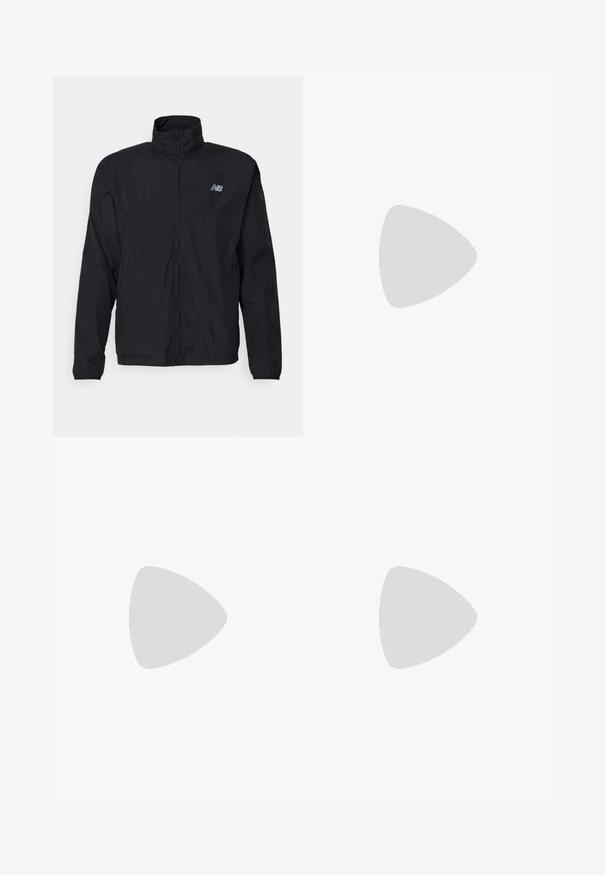 Must kevyt takki, jossa täysipitkä vetoketju edessä, korkea kaulus, pitkät hihat ja pieni New Balance -logo vasemmassa rinnassa.; Mustat lyhythihaiset urheilupaidat, joissa on harmaat yksityiskohdat, valmistettu joustavasta kankaasta. Paidassa on Adidas-logo vasemmassa rinnassa ja Techfit-brändäys.; Mustat urheiluhousut elastisella vyötäröllä, kapeilla lahkeilla ja pienellä "Monterrain"-logolla reiden yläosassa.; Musta ja harmaa juoksukenkä, jossa on kolme kirkkaan oranssia raitaa sivulla ja paksu musta pohja, jossa lukee Lightstrike Pro.