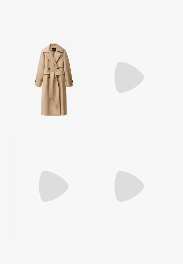 Beige trenchcoat lavet af et glat stof, med en dobbeltradet front, brede revers, bælte i taljen og knappede manchetter.; Hvid, fluffy pullover trøje med V-udskæring, lange ærmer og ribbede kanter. Blød tekstur med en afslappet pasform. Ingen lukninger.; Bredde ben blå denim jeans med en falmet finish, lynlås og en frynset kant. Har fem lommer og beige syninger.; Tan ruskindsklæde klipklapper med faux pelsforing, rund tå og en kraftig træplatformssål. Blød tekstur og hævet design for komfort.