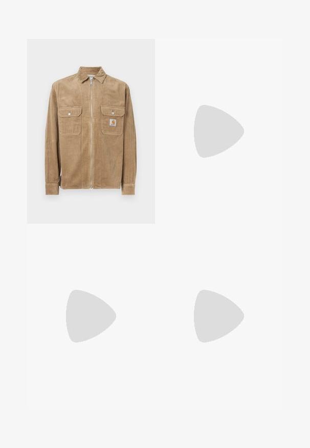Braune Cordjacke mit einem vorderen Reißverschluss, zwei Brusttaschen und einem kleinen Logolabel. Mit einem klassischen Kragen und gerippter Textur.; Senfgelbes Sweatshirt mit Rundhalsausschnitt, langen Ärmeln und einem strukturierten Strickmuster. Rippbündchen und Saum, aus weichem Stoff gefertigt.; Khaki Cargo-Hosen aus robustem Baumwollmix, mit mehreren seitlichen Taschen, einem Knopfverschluss und einem leicht taillierten Bein Design.; Nike Sportswear AIR FORCE 1 07 - Sneaker low - flax/wheat/light brown/black/team gold