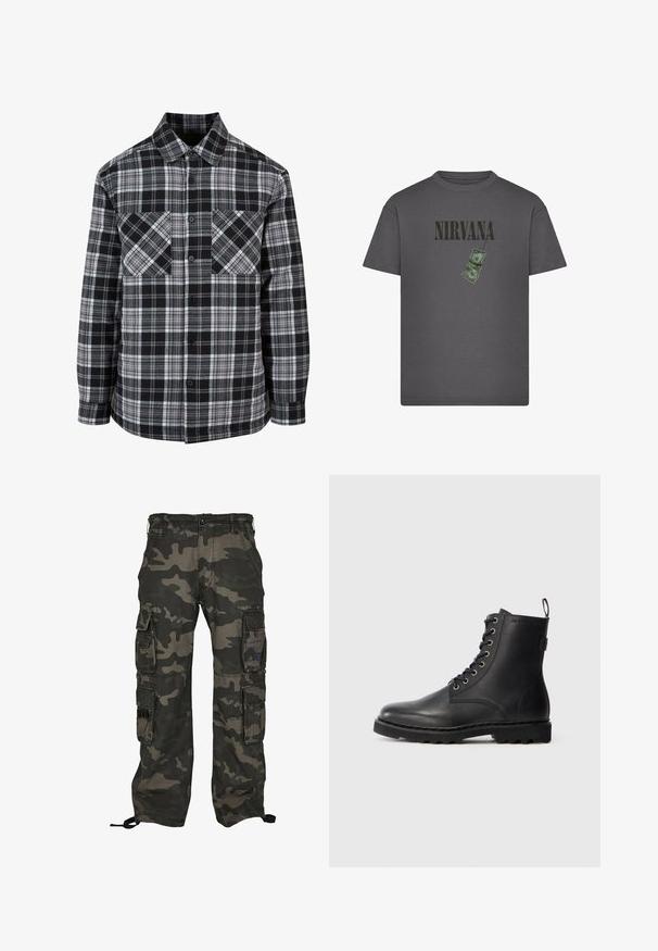 Schwarz-weiße Karobluse mit Knopfleiste, zwei Brusttaschen und langen Ärmeln mit gekrempelten Enden. Hergestellt aus leichtem Stoff.; Dunkelgraues T-Shirt mit schwarzem "Nirvana" Text über einer Grafik von zwei grünen Dollarnoten, die an einer Schnur hängen.; Tarnfarbene Cargo-Hosen in Dunkelgrün und Grau, ausgestattet mit mehreren Seitentaschen, einem Knopfverschluss und verstellbaren Knöchel-Zugbändern.; Schwarze Lederstiefelette mit runder Zehenform, Schnürdesign und Metallösen. Verfügt über eine strukturierte Sohle und einen Zuglasche an der Ferse für einfachen Einstieg.