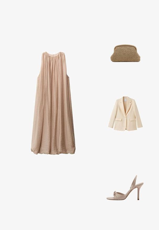 Beige blazer met één knoop, versterkte revers, lange mouwen en twee klepzakken, getoond op een witte achtergrond.; Lichtroze mouwloos jurk van gekreukt materiaal, met een losse pasvorm, geplooide halslijn en een vloeiende silhouet die tot halverwege de kuit reikt.; Beige open-toe hoge hak sandaal met dunne bandjes en een kleine decoratieve strik aan de voorkant, slingback stijl en stiletto hak.; Beige geweven clutch met een afgeronde bovenrand en een zachte, gestructureerde buitenkant, getoond tegen een witte achtergrond.