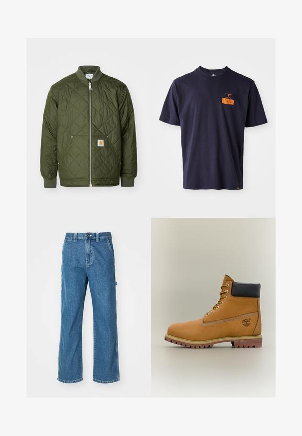 Chaqueta acolchada verde con cierre frontal, puños acanalados y un bolsillo en el pecho que presenta un logo. El material es suave y ligero.; Camiseta de algodón azul marino con un pequeño gráfico naranja de un micrófono y equipo musical en la parte izquierda del pecho, con cuello redondo estándar.; Pantalones cargo de mezclilla azul con un corte relajado, que cuentan con bolsillos laterales, cremallera en la bragueta y costuras de contraste en las costuras.; Bota de tobillo de cuero marrón con cuello negro, cordones amarillos y suela beige. Presenta un logotipo y detalles de costura blanca. Suela exterior con tracción robusta.
