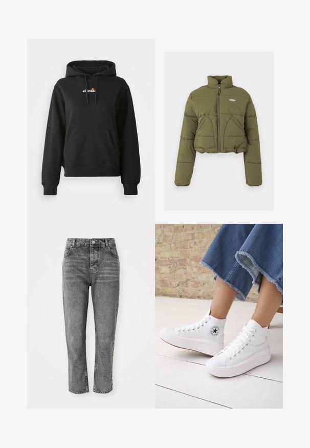 Afkortet pufferjakke i olivenfarve med høj krave, lynlås foran og to forsætte lommer. Har quiltet struktur og diskret logodetalje.; Sort hoodie med en frontlomme, snøre på hætten og et lille farverigt logo på brystet. Fremstillet af glat, blødt stof med ribbede manchetter.; Grå denim jeans med høj talje, lige ben, der har forlommer og en lille metal knapdetalje ved taljen.; Person iført hvide høje Converse-sneakers med tykke såler og beskårne blå jeans med flossede kanter mod en murstensvæg og hvidt gulv.