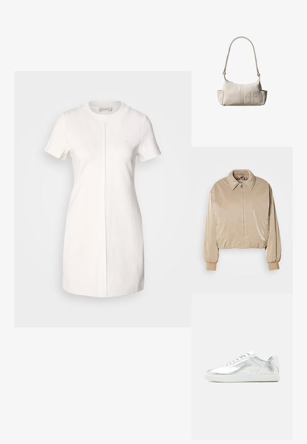Beige lesklá prešívaná bunda s golierom, predným zipsom a elastickými manžetami. Má skrátený strih a hladkú textúru.; Calvin Klein Jeans MILANO T SHIRT DRESS - Džersejové šaty - tofu; Nízky metalický strieborný teniska s bielou podrážkou a šnúrkami, hladkou textúrou a jemným reliéfnym logom na boku.; Malá béžová kožená kabelka cez rameno s nastaviteľným popruhom a vyrazeným logom Calvin Klein v prednej časti v strede.