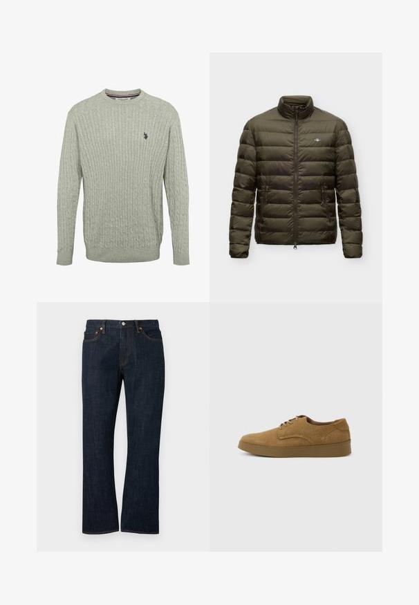 Olivengrøn quiltet jakke med høj krave, lynlås foran, to lynlåslommer i siden og lille brystlogo på ensfarvet baggrund.; Lys grå strikket sweater med kabelmønster, rund halsudskæring og ribbede ærmer. Broderet logo på venstre bryst.; Mørkeblå straight-leg cowboybukser med forlommer, kobbernitter og knaplukning.; Brun ruskindslærredsko med snørebånd og flad gummisål, set fra siden på en ensfarvet lys baggrund.
