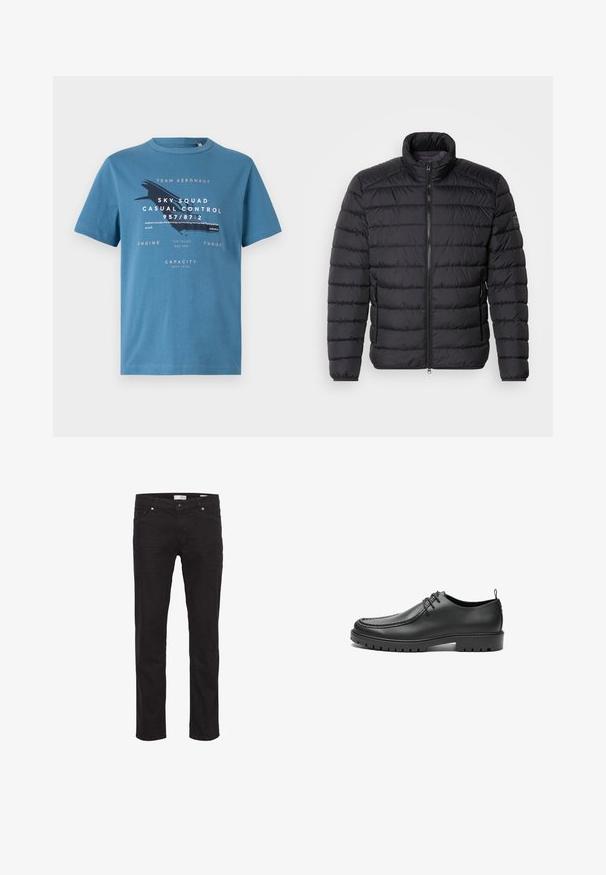 Zwarte pufferjack met hoge kraag, horizontaal gestikt patroon, ritssluiting aan de voorkant en zijzakken. Gladde stoftextuur.; Blauwe katoenen t-shirt met korte mouwen, met grafische tekst en een vliegtuigontwerp aan de voorkant. Ronde hals en reguliere pasvorm.; Zwarte jeans met rechte pijp, voor- en achterzakken, riemlussen en een knoopsluiting, getoond op een effen witte achtergrond.; Zwarte lederen schoenen met een gladde afwerking, ronde neus en decoratieve stiksels. Beschikt over een rubberen zool met tractiegrepen en een vetersluiting.