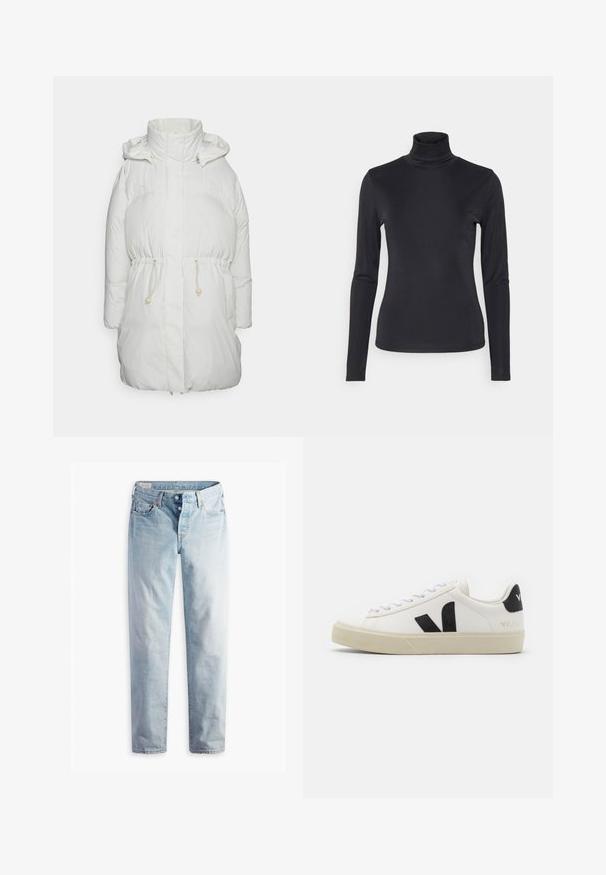 Hvid polstret jakke med høj krave og hætte. Har snøre i taljen, sidelommer og en blød tekstur. Glat, minimalistisk design.; Sort turtleneck langærmet top lavet af et glat, strækbart stof. Har et tætsiddende design og en høj krave. Minimalistisk stil, ingen synlige mønstre.; Lyseblå denimjeans med lige ben, fem lommer og metal-knapper i en standard livvidde.; Hvide lædersneakers med sort gummiv V-logo. Tekstureret off-white sål, hvide snørebånd og bagside med brandnavn i sort.