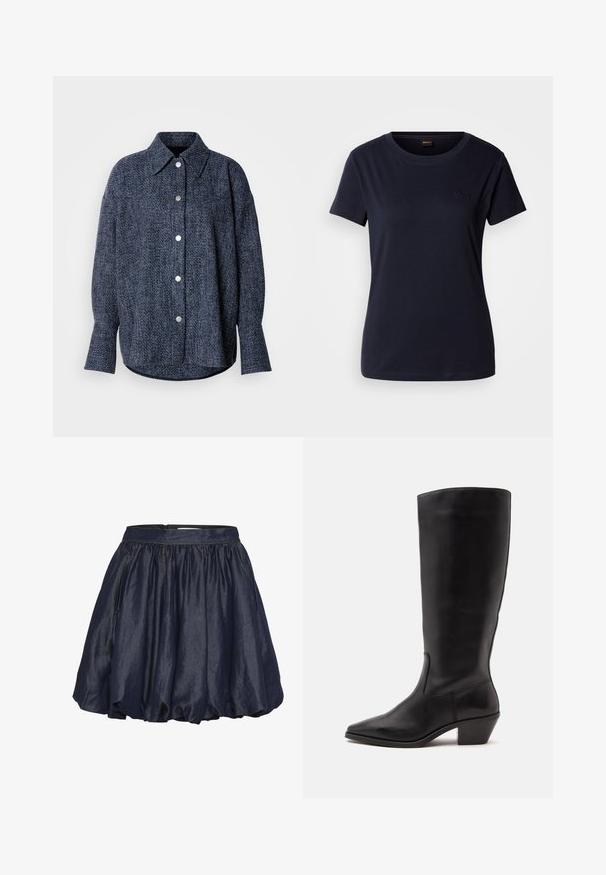 Marineblauw gestructureerd overhemd met knopen, een puntkraag, lange mouwen en een afgeronde zoom. Voorzien van zilverkleurige knopen aan de voorkant.; Navyblauwe T-shirt met korte mouwen, gemaakt van katoen, met een ronde hals en een klein geborduurd logo op de borst. Soepele textuur.; Marineblauwe satijnen rok met een elastische tailleband, geraffineerde plooien en een licht uitlopende snit. Zachte textuur met een gladde glans.; Zwarte leren laars tot half op de kuit met een puntige neus en een lage schuine hak op een effen lichte achtergrond.