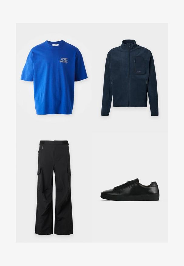 Chaqueta de forro polar azul marino con cuello alto, cremallera frontal y un bolsillo en el pecho. Presenta una textura suave y mangas largas con puños elásticos.; Camiseta de algodón azul con mangas cortas, con un logo gris en la parte superior izquierda del pecho, escote redondo y un corte relajado.; Pantalones cargo negros fabricados con un tejido suave y resistente al agua. Presentan piernas anchas, múltiples bolsillos laterales y una cinturilla plana con un branding sutil.; Zapatilla de cuero negra de perfil bajo con cordones negros y una suela negra gruesa, mostrada de lado sobre un fondo gris claro.
