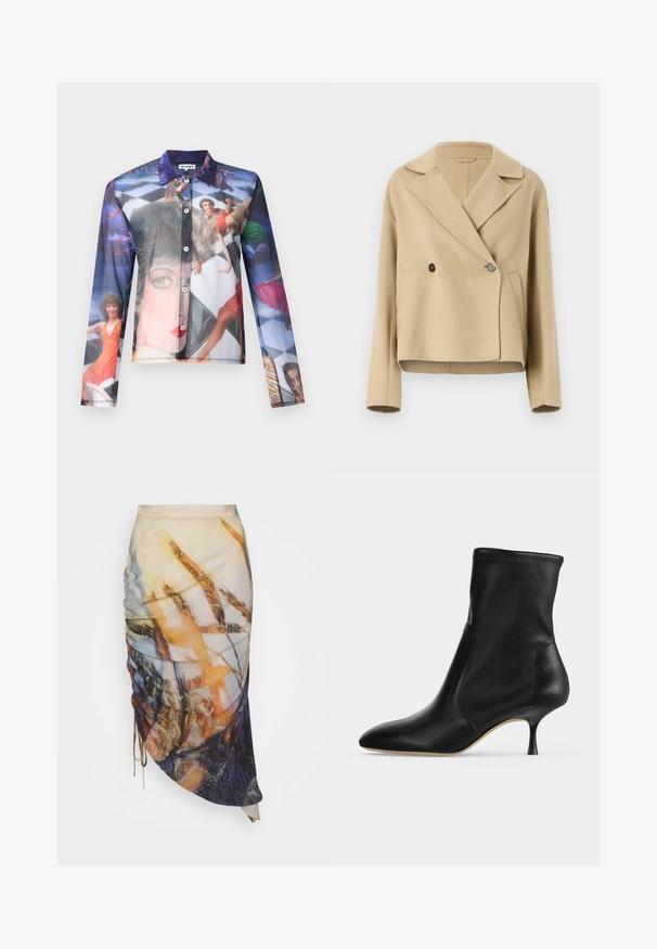Beige cropped jakke lavet af blødt stof, med spidse krave, dobbelt knaplukning og to frontlommer.; Gennemsigtig skjorte med knapper, der har et farverigt fotografisk tryk af mennesker i dynamiske positurer, med klassisk krave og lange ærmer.; Materiel DIAGONAL GATHERED SKIRT - Pencil skirt - golden hour; Sort læderankelstøvle med spids tå og slank mellemhøj hæl, vist i profil på en lys baggrund.
