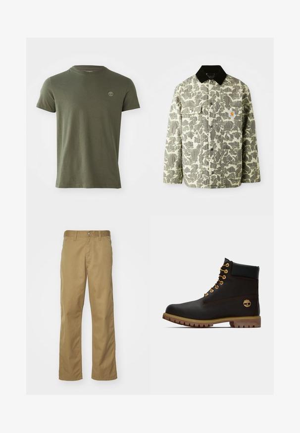 Camo-patroon jas in groen en grijze stof met een zwarte corduroy kraag, voorzien van twee voorzakken en een logo patch op de borst.; Olijf groene katoenen t-shirt met een ronde hals, korte mouwen en een klein geborduurd logo op de borst. Soepele textuur, klassieke pasvorm.; Khaki chino's met een recht gesneden ontwerp, gemaakt van soepel katoenstof. Voorzien van een knoopsluiting aan de voorkant en zijzakken.; Zwarte leren enkellaars met gouden oogjes, bruine accenten en een rubberen zool. Heeft een gevoerde kraag en geperst logo aan de zijkant.