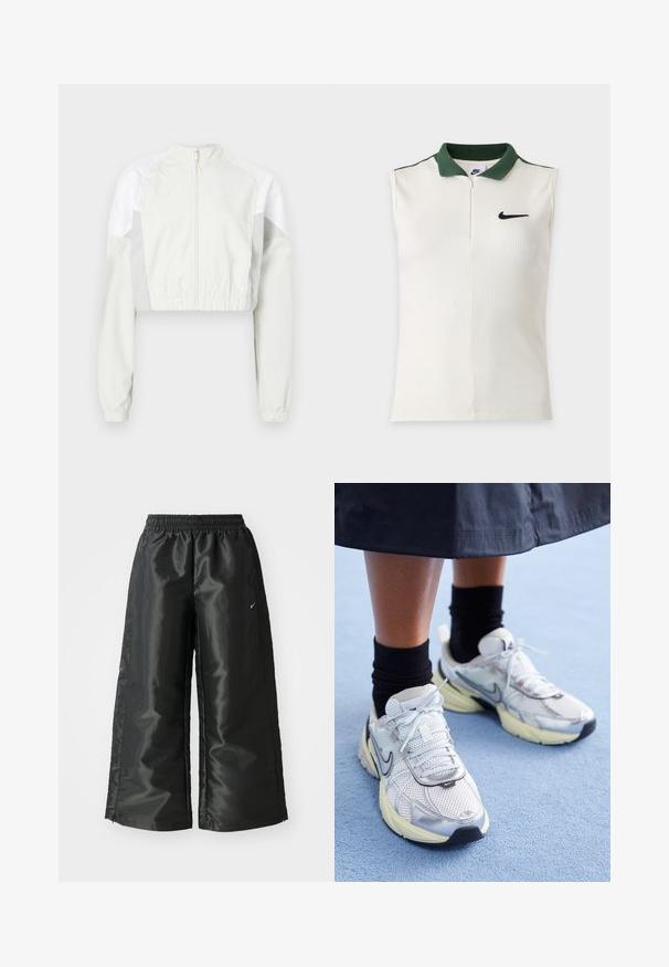 Kort jakke i lysegrå med lynlås foran. Har elastiske ærmegab og paneler i kontrastfarven hvid. Letvægt, glat tekstur.; Ærmeløs hvid Nike-top med ribbet tekstur, mørkegrøn krave, halv lynlås og sort Nike-logo på brystet.; Sorte sportsbukser i et blankt, glat stof med en elastisk talje, brede ben og et lille logo på venstre side.; Hvide og sølv Nike sneakers med mesh-stof, reflekterende detaljer og en beige sål. Bæres med sorte sokker og står på en blå overflade.
