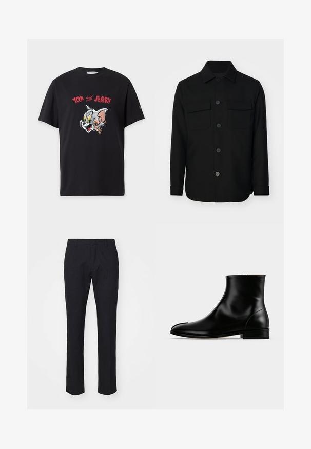 Veste noire en tissu lisse. Dotée d'un col pointu, de boutons sur le devant, et de deux poches poitrine avec rabats. Manches longues.; T-shirt noir à manches courtes avec des visages colorés de Tom et Jerry dessin animé et texte rouge « Tom Jerry » au-dessus des personnages.; Pantalon bleu marine avec une coupe ajustée, fabriqué en tissu lisse. Il présente un devant plat, des passants de ceinture et des jambes droites avec un ourlet soigné.; Bottine en cuir noir poli avec un petit talon et une fermeture éclair latérale, design épuré et lisse sur un fond clair uni.