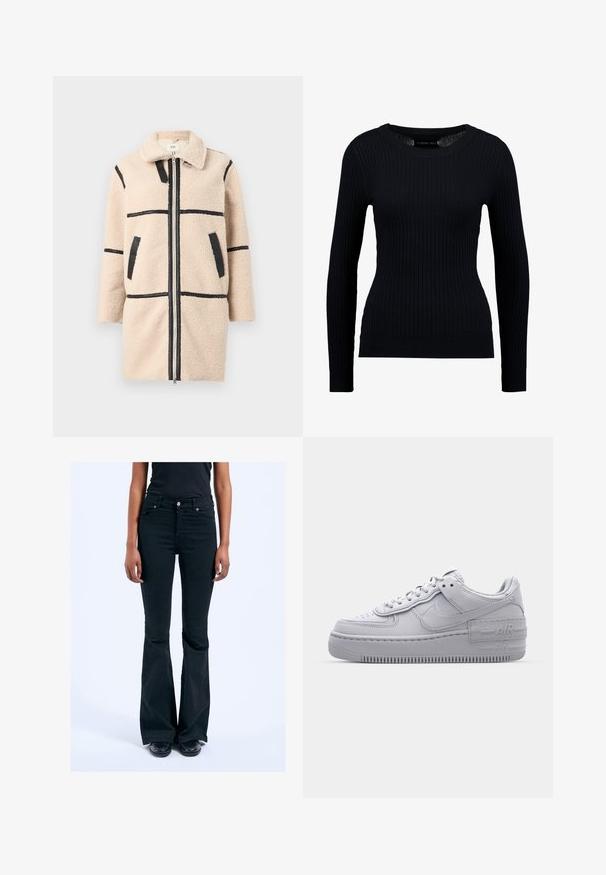 Beige fleecejakke med krave, der har sorte horisontale striber og lommer. Lynlåslukning og tekstureret stof giver et hyggeligt udseende.; Sort ribbet langærmet sweater med rund halsudskæring og tætsiddende silhuet. Teksturen er glat med en subtil strækbarhed.; Sorte flagrende jeans med høj talje, for- og baglommer samt en glat stofstruktur. Har en frontlukning med knap og lynlås.; Grå Nike Air Force 1 sneakers med perforeret tå, glat læderoverdel, tyk sål og præget 'AIR' detalje på hælen.