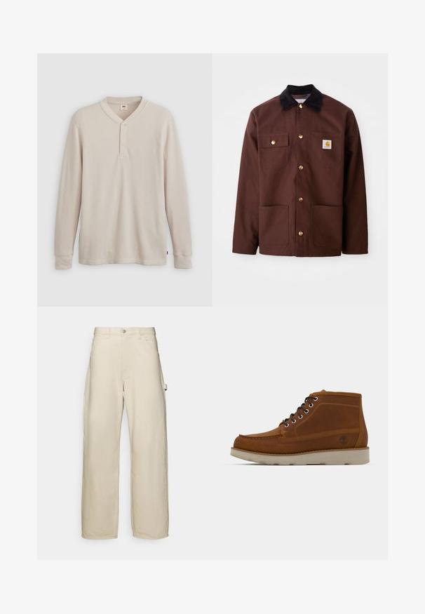 Bruine katoenen jas met een zwarte corduroy kraag, gouden knopen, twee borstzakken en een vierkante logo patch op de linkerzak.; Lange mouwen henley-shirt in lichtbeige ribbelstof, met een V-hals, een drieknoopsluiting en manchetten. Rode logo-label aan de onderkant.; Beige wijde broek gemaakt van een katoenmix. Voorzien van een knoopsluiting, riemlussen en zijzakken. Glad textuur.; Bruine leren mid-cut laarzen met een ronde neus, zwarte veters en een gestructureerd oppervlak. Beschikt over een lichtgekleurde zool en een boomlogo-detail.