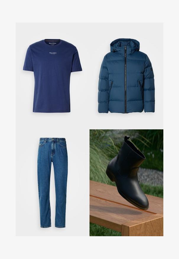 Blauwe pufferjas met een capuchon, voorzien van een rits aan de voorkant, twee zijzakken en gecapitonneerde secties voor isolatie. Glad, waterafstotend materiaal.; Donkerblauwe katoenen T-shirt met korte mouwen, ronde halslijn en een klein wit logo op de borst. Gladde textuur en een relaxte pasvorm.; Blauwe rechte spijkerbroek met vijf zakken en een knoopsluiting aan de voorkant op een witte achtergrond.; Zwarte leren enkellaars met rits, geplaatst aan het einde van een gepolijst houten bankje buiten, met gras en stenen op de achtergrond.