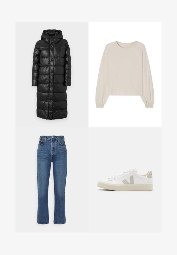 Zwarte pufferjas met capuchon, glanzende afwerking, knopen aan de voorkant en een lengte tot halverwege de kuit, voorzien van doorgestikte delen voor isolatie.; Licht beige cropped trui gemaakt van zachte stof, met een ronde hals en lange pofmouwen met elastische manchet. Zonder patronen of versieringen.; Blauwe high-waisted spijkerbroek van denim, met een recht pijpdesign, vijf zakken en een metalen knoopsluiting.; Witte sneakers van leer met grijze V-logo accenten, een gestructureerde rubberen zool, witte veters en een gevoerde tong en kraag.