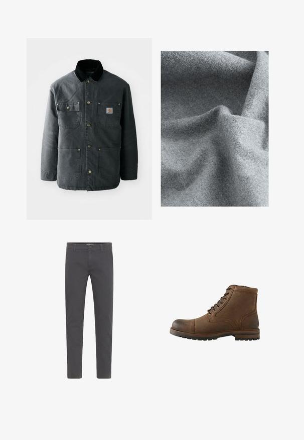 Chaqueta de lona gris oscuro con un cuello de pana negro, botones de presión de latón y dos bolsillos en el pecho con un parche de logo. Textura suave.; Tela de lana gris drapeada, que muestra una textura suave con fibras finas y uniformes. La superficie parece ligeramente suave con un sombreado sutil.; Pantalones grises de corte ajustado, elaborados en suave algodón. Presentan un cierre con botón, presillas para cinturón y un diseño limpio y aerodinámico. Sin patrones visibles.; Bota de cuero marrón hasta el tobillo con cordones delanteros y suela rugosa, diseñada para uso casual o al aire libre.