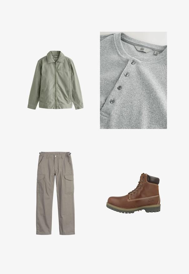 Lichtgroene jas van stevig katoenmateriaal, met een rits aan de voorkant, een puntige kraag, zijzakken en een klein borstzakje.; Grijze gebreide shirt met lange mouwen en een ronde halslijn, vijf knopen sluiting, ribbelstructuur en een slim fit ontwerp. Label geeft maat M aan.; Cargo broek in lichtgrijze stof, met twee grote zijzakken, voorzakken, een knoopsluiting en een losse pasvorm.; Bruine leren enkellaars met een afgeronde neus, gevoerde kraag, witte stiksels en een rubberen buitenzool met een gripprofiel.