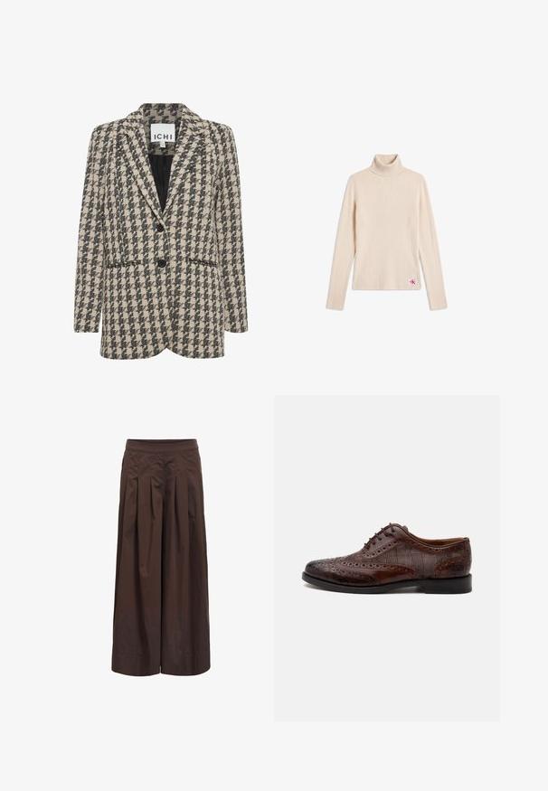 Blazer à motif pied-de-coq en tissu beige et noir, présentant un design à un bouton, des revers à cran et deux poches avant.; Pull beige côtelé à col roulé manches longues avec un petit patch logo près de l'ourlet inférieur sur fond blanc.; Pantalon marron à jambes larges avec plis devant et taille ajustée, fabriqué en tissu léger, présenté sur fond blanc.; Chaussure habillée homme à bout golf en cuir marron avec détails brogue et panneaux latéraux en tissu à carreaux, vue de côté sur fond blanc.