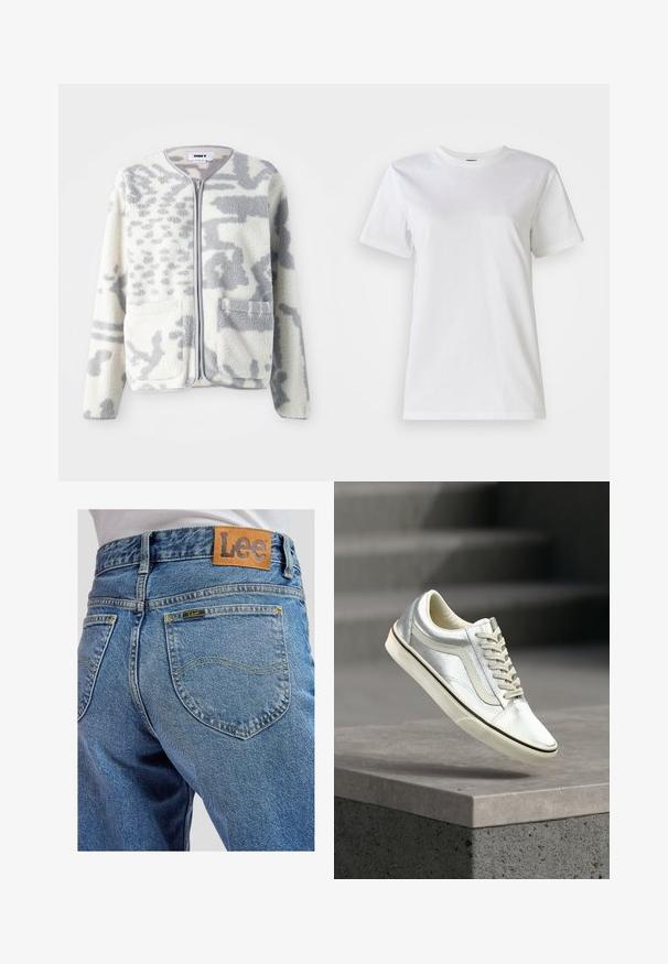 Chaqueta de forro polar en crema y gris con cierre de cremallera, dos bolsillos frontales y una superficie suave y texturizada con un sutil patrón abstracto.; Camiseta blanca de algodón con cuello redondo y mangas cortas. La tela es suave con una textura agradable y sin patrones ni acentos visibles.; Jeans de mezclilla azul con bolsillos traseros que presentan costuras amarillas y un parche de cuero marrón de la marca Lee en la cinturilla.; Zapatilla plateada brillante de corte bajo con cordones blancos y suela blanca, flotando sobre un borde de concreto con escaleras desenfocadas en el fondo.