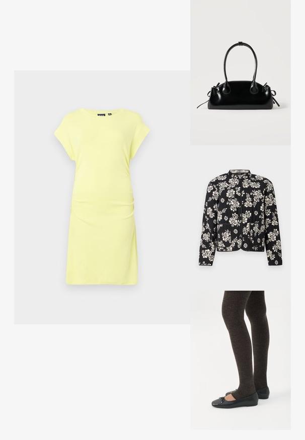 Veste matelassée noire avec motif floral blanc, col rond, et deux poches avant, finie avec un bord contrasté et des fermetures à pression.; Robe jaune à manches courtes en tissu doux. Coupé ample avec des côtés froncés et une longueur jusqu'aux genoux. Design simple, sans motifs ni accents.; Jambes portant des leggings côtelés foncés associés à des ballerines noires avec de petits détails en nœud sur fond blanc.; Petit sac à main noir brillant avec deux longues anses et des détails à cordon sur les côtés sur un fond clair uni.