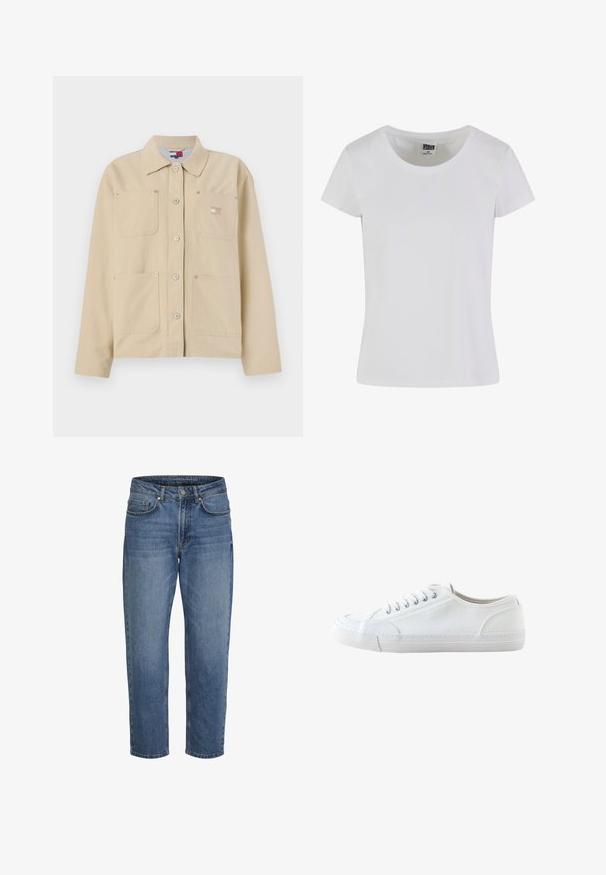 Beige Leinensakko mit spitzem Kragen, vorderer Knopfverschluss, zwei Brusttaschen und einem kleinen Logo-Patch. Weiche Textur und maßgeschneiderte Passform.; Weißes T-Shirt mit kurzen Ärmeln aus Baumwolle. Mit einem runden Ausschnitt und einer taillierten Form. Das Etikett trägt die Aufschrift "URBAN CLASSICS."; Blaue Jeans aus Denim mit geraden Beinen, vorne Knopf- und Reißverschluss sowie vordere und hintere Taschen, vor weißem Hintergrund dargestellt.; Weißer niedriger Canvas-Sneaker mit weißen Schnürsenkeln und Gummisohle, von der Seite auf weißem Hintergrund dargestellt.