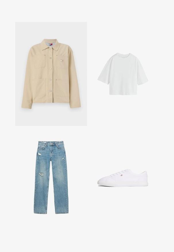 Beige lærredjakke med spidse kraver, frontlukning med knapper, to brystlommer og et lille logo-patch. Blød tekstur og skræddersyet design.; Simpel hvid oversized T-shirt med korte ærmer, rund hals og løs pasform.; Lyseblå, straight-leg jeans lavet af denim. Har sammensmeltede huller på fronten, falmede tekstur og fem lommer med metalhardware.; Hvid lavsko med snørelukning og lille rød, hvid og blå logo på siden, flad gummisål.