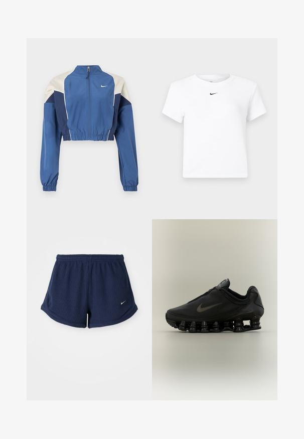 Gekürzte blaue Jacke mit weißen und marineblauen Farbakzenten, hohem Kragen, Reißverschluss vorne, elastischen Bündchen und glänzender Textur. Nike-Logo auf der Brust.; Weißes, kurzärmeliges Nike-Bauchfreies T-Shirt mit einem kleinen schwarzen Nike-Swoosh-Logo, das unterhalb des Halsausschnitts zentriert ist.; Dunkelblaue, gestreifte Sportshorts mit einem elastischen Bund, versehen mit einem kleinen weißen Nike-Logo an der unteren Seite. Weicher Stoff.; Schwarzer Nike-Sneaker mit einem Reißverschluss am Obermaterial und markanter federähnlich segmentierter Sohle, im Seitenprofil vor neutralem Hintergrund dargestellt.