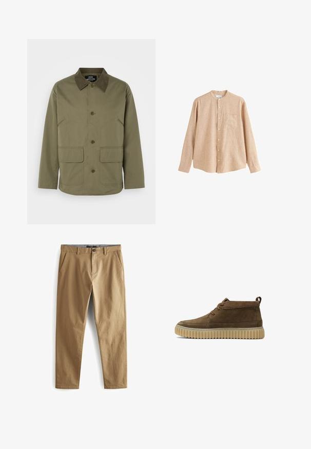 Olijfgroene jas met een bruine suède kraag, voorzien van twee voorzakken en een knoopsluiting aan de voorkant, gemaakt van een duurzame stof.; Beige blouse met lange mouwen, knoopsluiting, mandarijnkraag en borstzak, gemaakt van een gestructureerde stof, platgelegd op een witte achtergrond.; Next STRETCH - Broek - dark sand; Bruine suède enkellaarzen met een ronde neus, minimale stiksels en een gestructureerde, dikke rubberen zool. Voorzien van een vetersluiting en een hieltab.