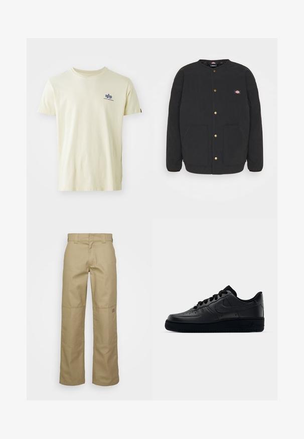 Zwarte gevoerde jas met een ronde hals, gouden drukknoopsluitingen en twee voorzakken. Beschikt over een klein logo op de linkerborst.; Beige T-shirt met korte mouwen en ronde hals met klein blauw Alpha Industries-logo op de linkerborst, bovenaan.; Beige wijde broek gemaakt van een katoenmix. Kenmerkt zich door versterkte kniezakken en een klein logo-opdruk op de bovenbeen.; Zwarte Nike Air Force 1 sneaker met een gladde leren bovenkant, geperforeerde neus voor ademend vermogen, zwarte veters en een getextureerde rubberen zool.